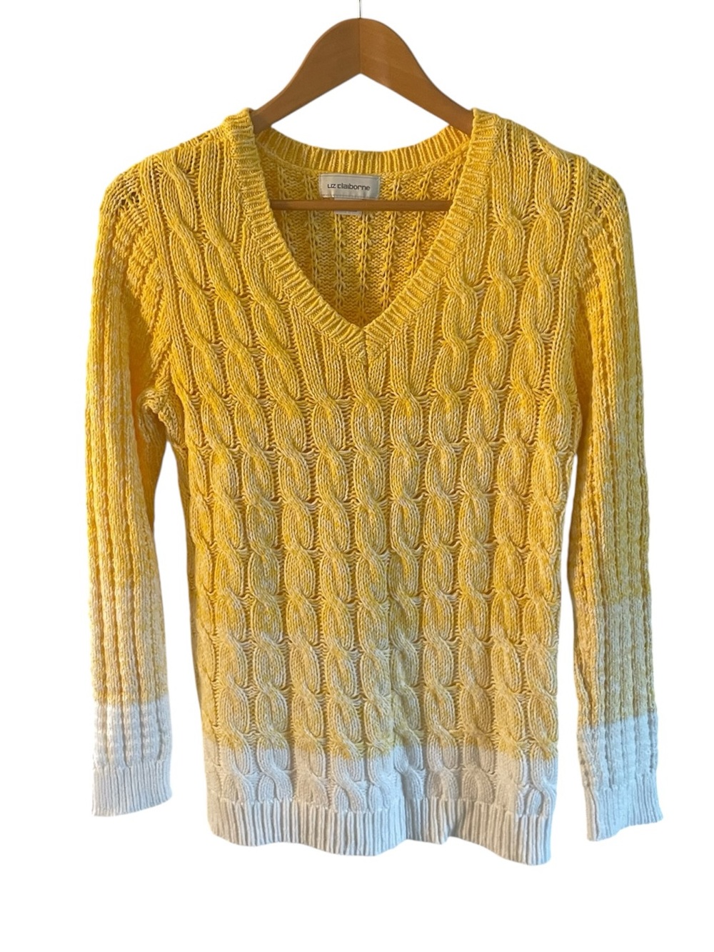 G6- Liz Claiborne Yellow to Cream Ombre Cable V-Neck Sweater
